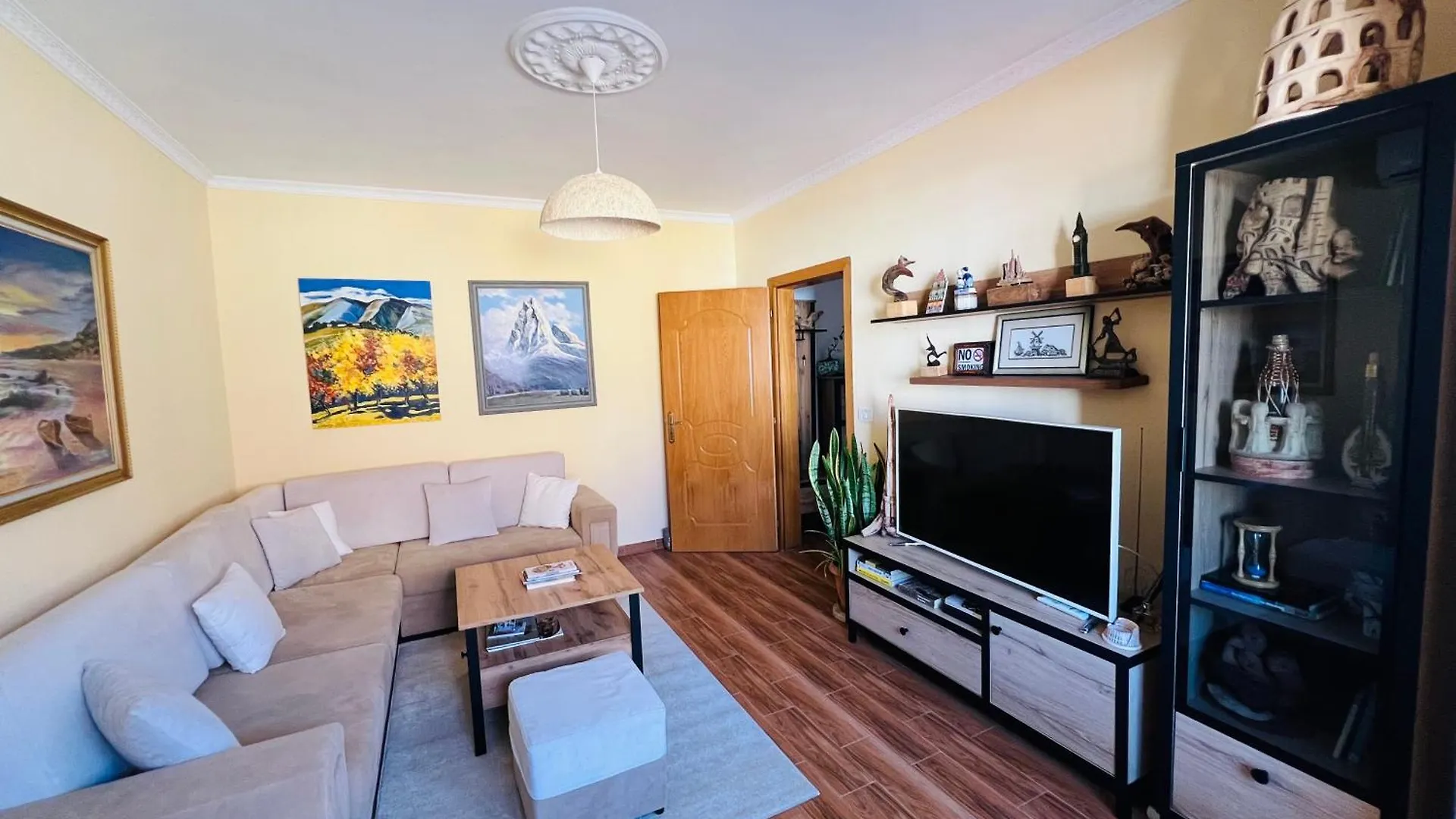Cozy Central Apartment Tirana Albanië